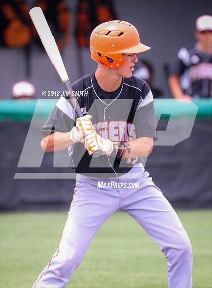 Thumbnail 1 in Eunice @ Capitan (NMAA 3A Quarterfinal) photogallery.