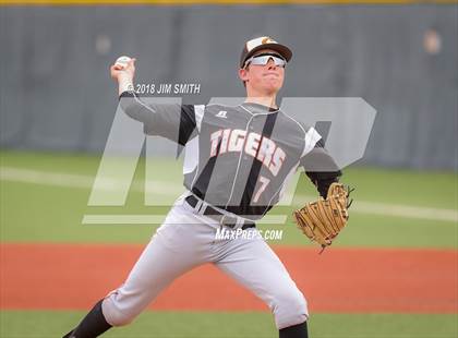 Thumbnail 3 in Eunice @ Capitan (NMAA 3A Quarterfinal) photogallery.