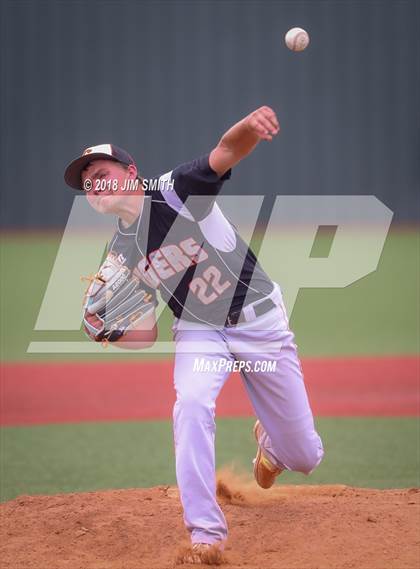 Thumbnail 1 in Eunice @ Capitan (NMAA 3A Quarterfinal) photogallery.