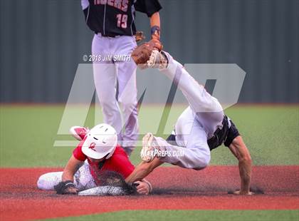 Thumbnail 1 in Eunice @ Capitan (NMAA 3A Quarterfinal) photogallery.