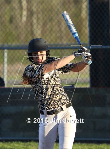 Thumbnail 2 in Hernando vs. Trumann photogallery.