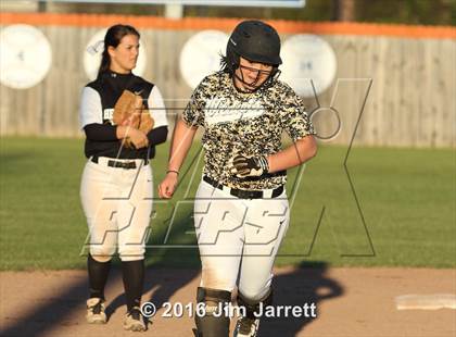 Thumbnail 2 in Hernando vs. Trumann photogallery.