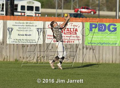 Thumbnail 1 in Hernando vs. Trumann photogallery.