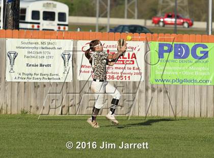 Thumbnail 2 in Hernando vs. Trumann photogallery.