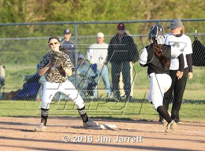 Thumbnail 3 in Hernando vs. Trumann photogallery.