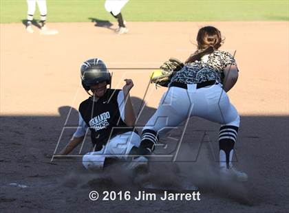 Thumbnail 3 in Hernando vs. Trumann photogallery.