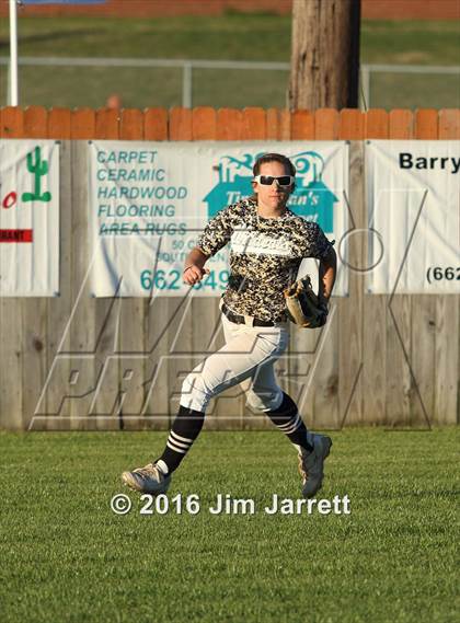 Thumbnail 1 in Hernando vs. Trumann photogallery.