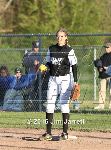 Thumbnail 2 in Hernando vs. Trumann photogallery.