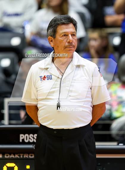 Thumbnail 3 in Leon vs. Lindsay (UIL 2A Semifinal) photogallery.