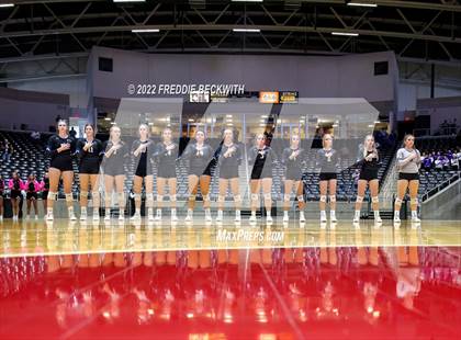 Thumbnail 2 in Leon vs. Lindsay (UIL 2A Semifinal) photogallery.