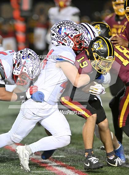 Thumbnail 2 in St. Vincent de Paul vs. Highland (CIF State Div. 4-AA Final) photogallery.