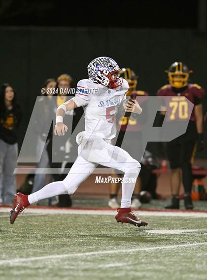 Thumbnail 3 in St. Vincent de Paul vs. Highland (CIF State Div. 4-AA Final) photogallery.