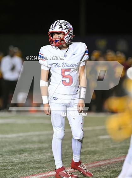 Thumbnail 2 in St. Vincent de Paul vs. Highland (CIF State Div. 4-AA Final) photogallery.