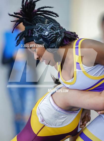 Thumbnail 3 in Raja Bryan Memorial Invitational photogallery.