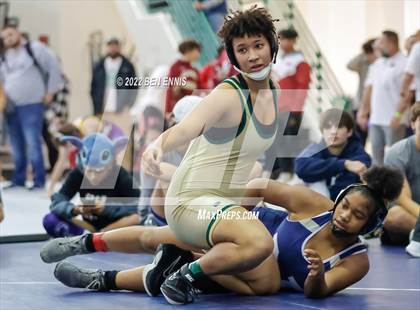 Thumbnail 2 in Raja Bryan Memorial Invitational photogallery.