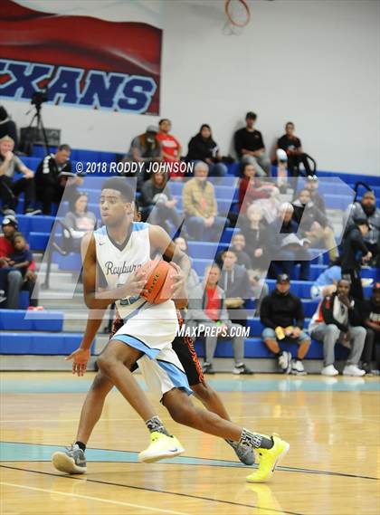 Thumbnail 2 in Sam Rayburn vs. La Porte (McDonald's Texas Invitational) photogallery.