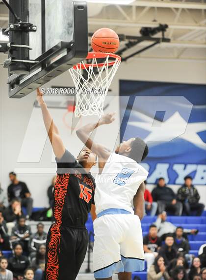Thumbnail 2 in Sam Rayburn vs. La Porte (McDonald's Texas Invitational) photogallery.