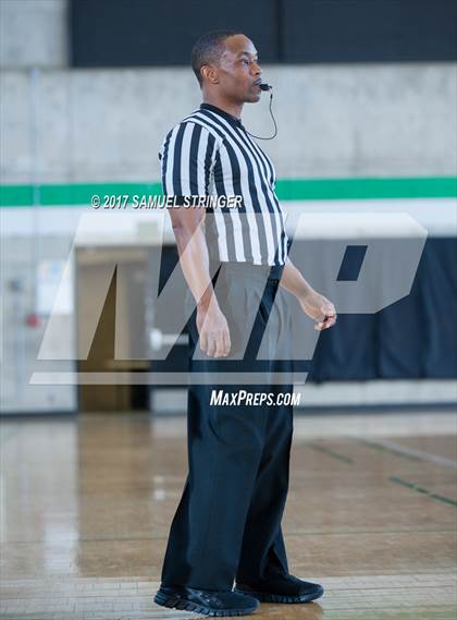Thumbnail 3 in Presentation vs. St. Patrick-St. Vincent (Laney Elite Showcase) photogallery.