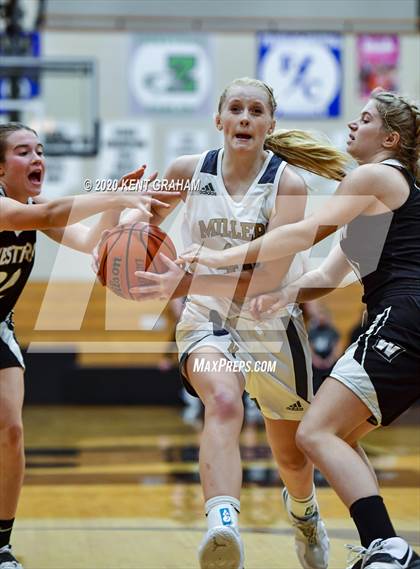 Thumbnail 1 in Noblesville vs. Western photogallery.