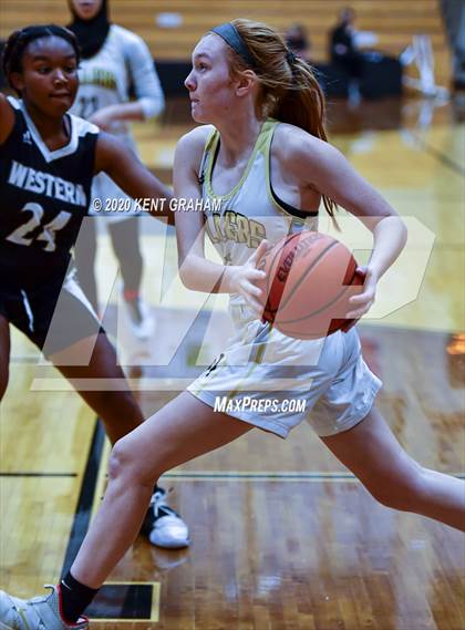 Thumbnail 1 in Noblesville vs. Western photogallery.