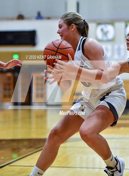 Thumbnail 3 in Noblesville vs. Western photogallery.