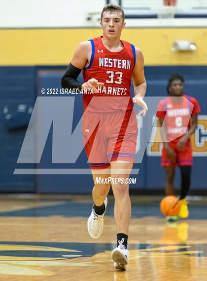 Thumbnail 2 in Western Harnett @ East Chapel Hill (Yellow Jackets Christmas Classic) photogallery.