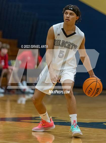 Thumbnail 1 in Western Harnett @ East Chapel Hill (Yellow Jackets Christmas Classic) photogallery.