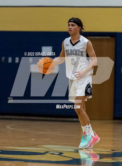 Thumbnail 3 in Western Harnett @ East Chapel Hill (Yellow Jackets Christmas Classic) photogallery.