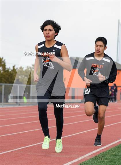 Thumbnail 1 in Fernley League Meet (1600 Meters) photogallery.