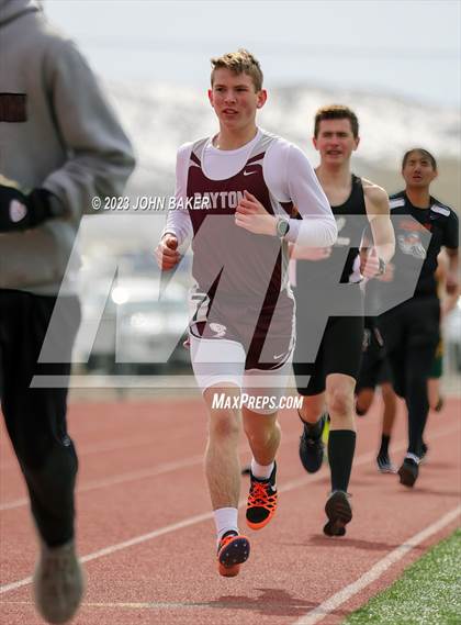 Thumbnail 1 in Fernley League Meet (1600 Meters) photogallery.