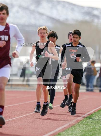 Thumbnail 1 in Fernley League Meet (1600 Meters) photogallery.