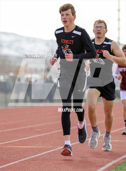 Thumbnail 3 in Fernley League Meet (1600 Meters) photogallery.