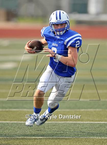 Thumbnail 2 in Alvarado vs Decatur (Dale Hansen Classic) photogallery.