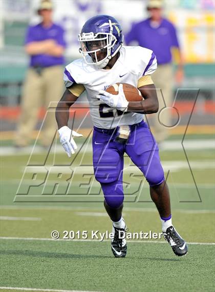 Thumbnail 2 in Alvarado vs Decatur (Dale Hansen Classic) photogallery.