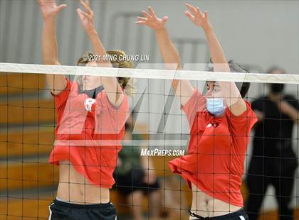 Thumbnail 1 in Woodbridge @ Laguna Hills photogallery.