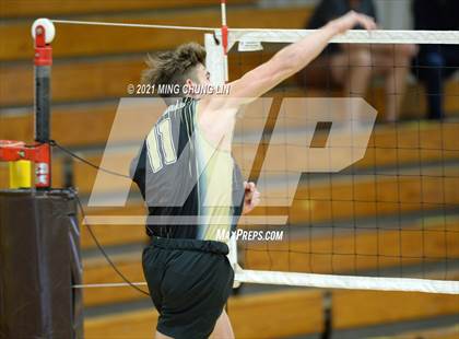 Thumbnail 1 in Woodbridge @ Laguna Hills photogallery.