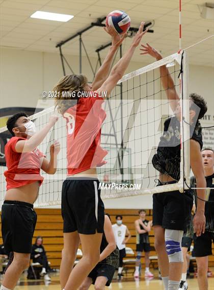 Thumbnail 2 in Woodbridge @ Laguna Hills photogallery.