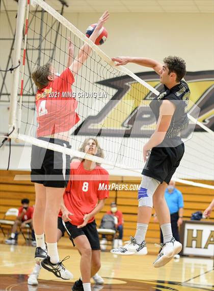 Thumbnail 3 in Woodbridge @ Laguna Hills photogallery.