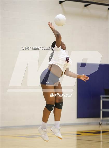 Thumbnail 1 in Juan Diego Catholic @ Summit Academy photogallery.