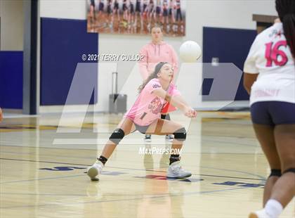 Thumbnail 2 in Juan Diego Catholic @ Summit Academy photogallery.