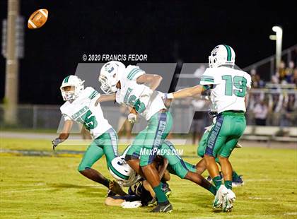 Thumbnail 2 in Sumner vs. Durant photogallery.