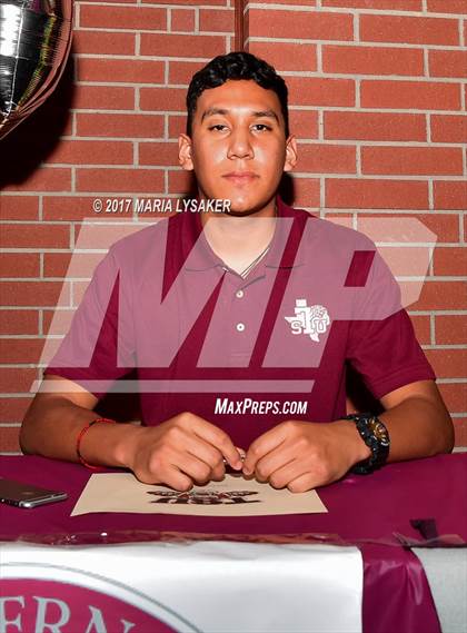 Thumbnail 3 in Cypress Fairbanks ISD (National Signing Day) photogallery.
