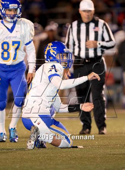 Thumbnail 1 in St. John Bosco vs. Bishop Amat (CIF SS Pac 5 Semifinal) photogallery.