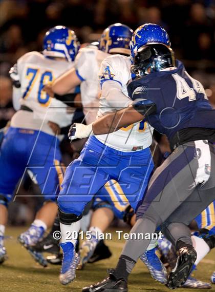 Thumbnail 3 in St. John Bosco vs. Bishop Amat (CIF SS Pac 5 Semifinal) photogallery.