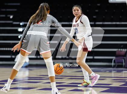 Thumbnail 1 in Monument Valley @ Ganado photogallery.