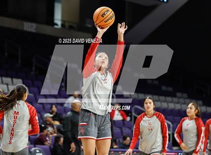 Thumbnail 3 in Monument Valley @ Ganado photogallery.