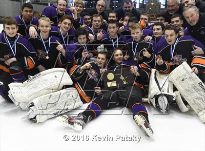 Thumbnail 1 in Westhill/Stamford vs. Staples/Weston/Shelton (CIAC D3 Final) photogallery.