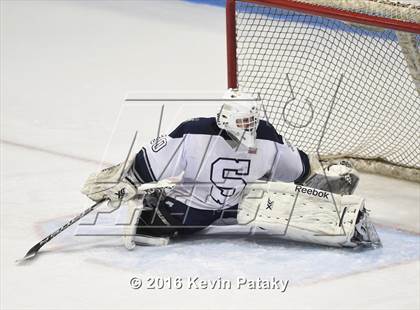 Thumbnail 3 in Westhill/Stamford vs. Staples/Weston/Shelton (CIAC D3 Final) photogallery.