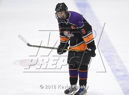 Thumbnail 2 in Westhill/Stamford vs. Staples/Weston/Shelton (CIAC D3 Final) photogallery.