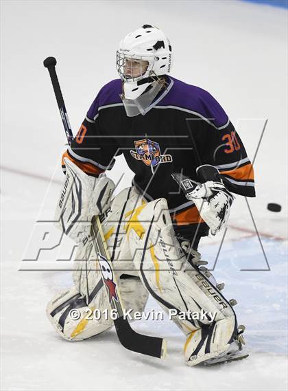 Thumbnail 2 in Westhill/Stamford vs. Staples/Weston/Shelton (CIAC D3 Final) photogallery.